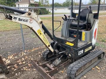 Main image Bobcat E20